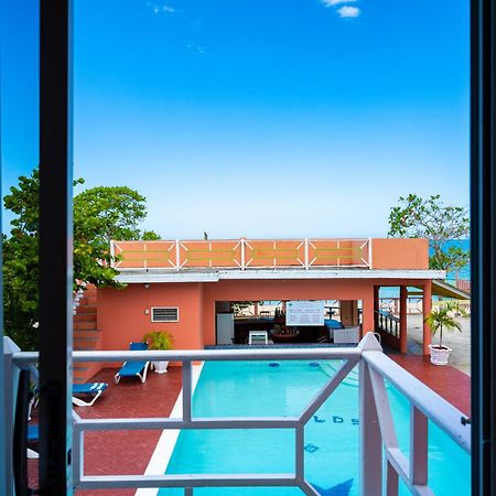 Shields Negril Villas 部屋 写真