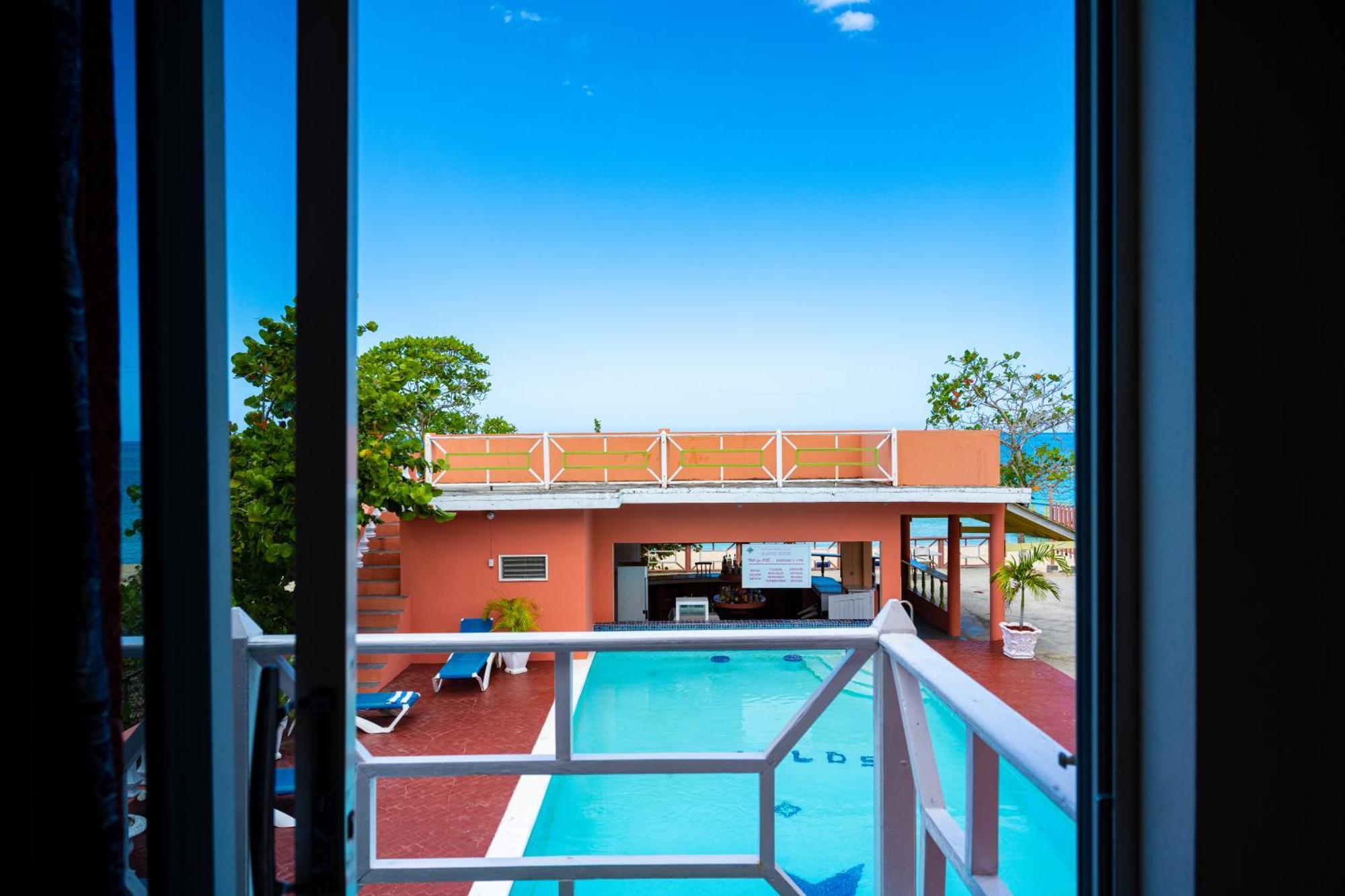 Shields Negril Villas 部屋 写真