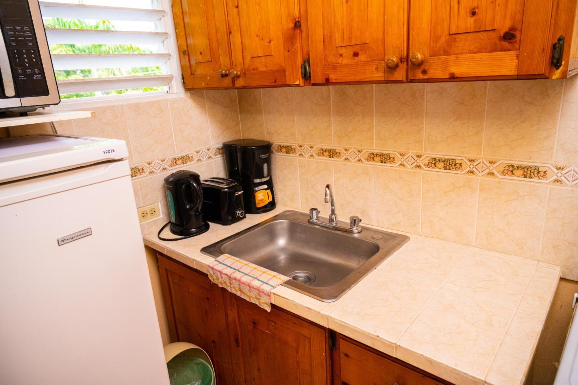 Shields Negril Villas 部屋 写真